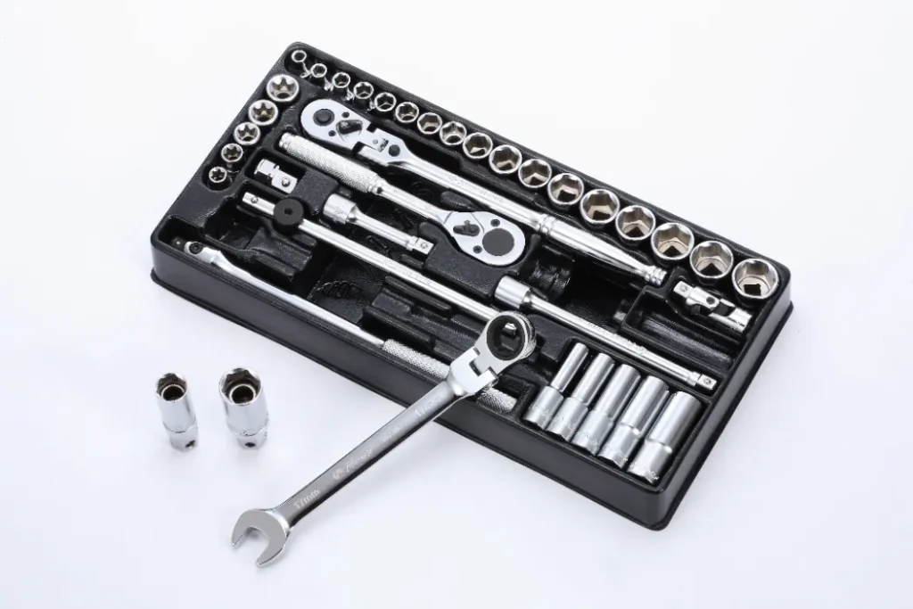 TT-38DLX Socket Wrench Combo Set – 38-Piece Hand Tool Kit with Gear Ring Wrenches and Spark Plug Sockets 1 TT-38DLX Socket Wrench Combo Set – 38-Piece Hand Tool Kit with Gear Ring Wrenches and Spark Plug Sockets